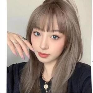 Meet your Posher, Cici